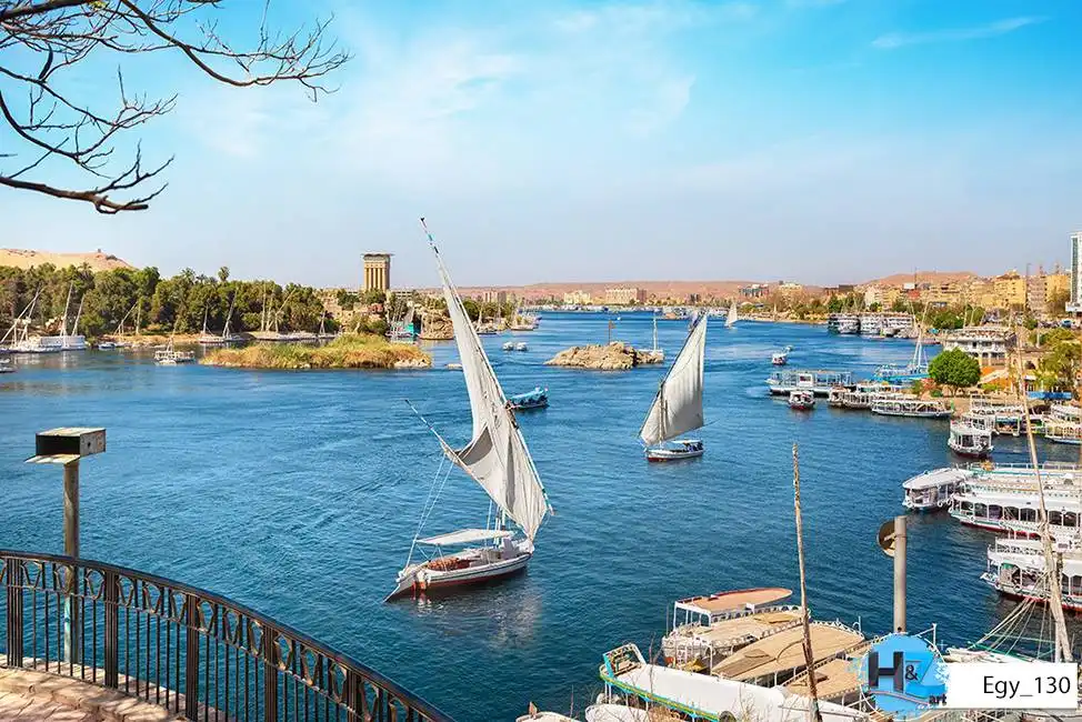Egy_130